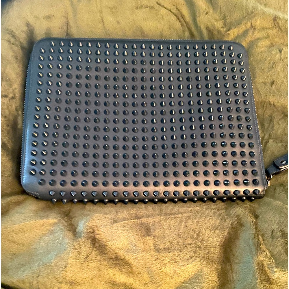 Christian Louboutin Clutch Wristlet Studded Leather Navy Blue Bag Purse💙❤️💙❤️